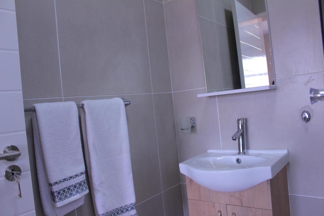 Airport Heights Apartment Boksburg Exterior photo